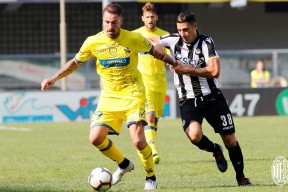 manguan-包含切沃主场大胜帕尔马，结束连败势头取得重要胜利的词条