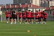 满冠官网-弗赖堡力争主场三分，冲击欧洲赛区