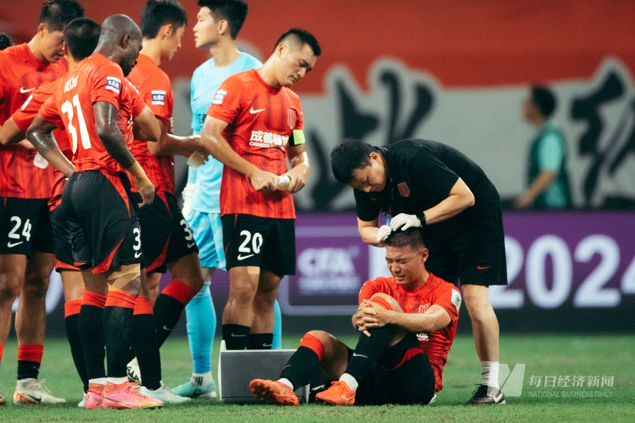 球队损失关键球员,备战挑战显得困难 球队损失关键球员,备战挑战显得困难