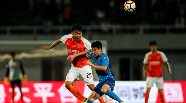 武汉卓尔出战稳健，战术稳扎稳打