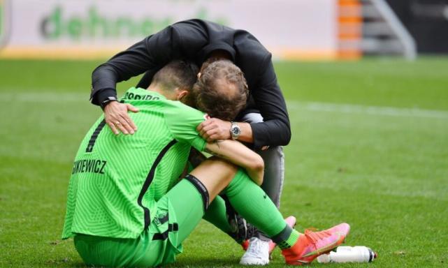 科隆逆袭取胜主帅战术妙解塞给对手